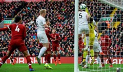 Liverpool pobjedom protiv Burnleyja drži korak s Manchester Cityjem