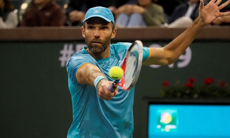 Karlović poražen u četvrtfinalu, Troicki slavio u tri seta