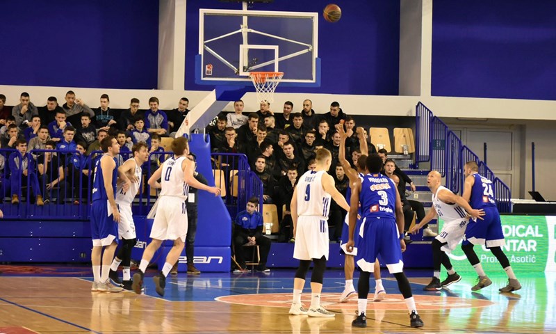 Čakarun odličan u glatkoj pobjedi Primorske, MZT napravio veliki korak prema finalu