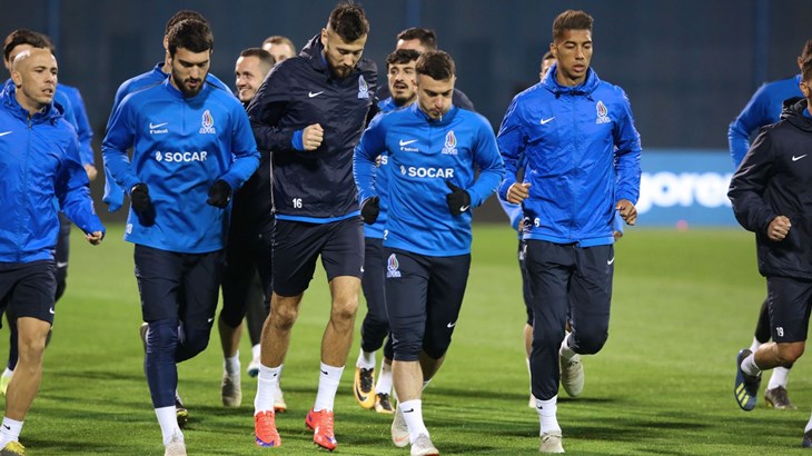 Azerbajdžan - nogomet na naftni pogon