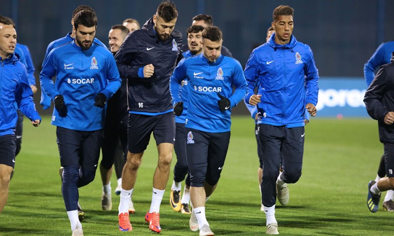 Azerbajdžan - nogomet na naftni pogon