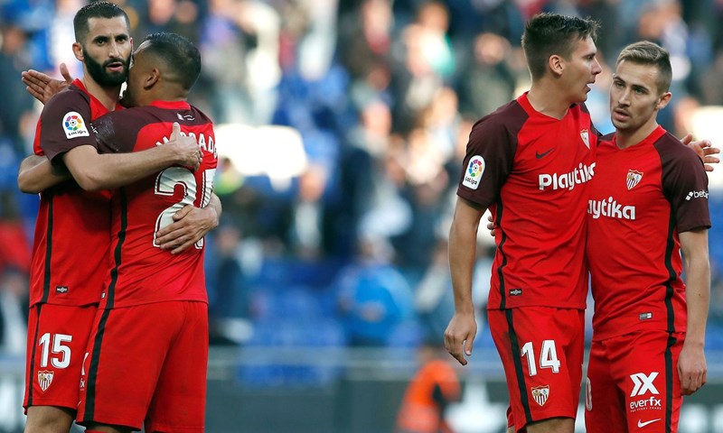 Sevilla s igračem manje do pobjede protiv Liverpoola, Lovrenu drugo poluvrijeme