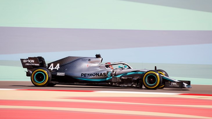 Problemi s motorom zaustavili Leclerca na putu do pobjede, Hamilton na kraju slavio