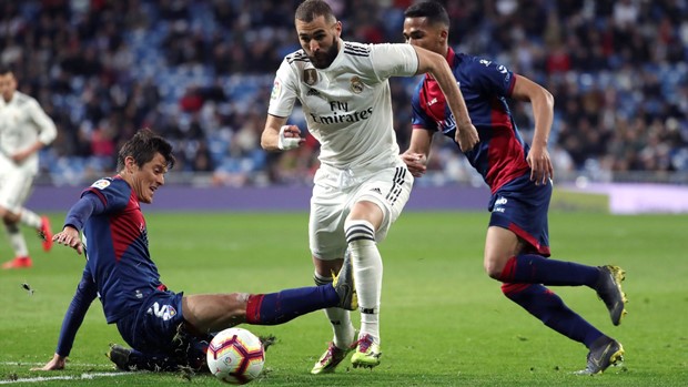 Benzema golovima u drugom poluvremenu spasio Real protiv Eibara