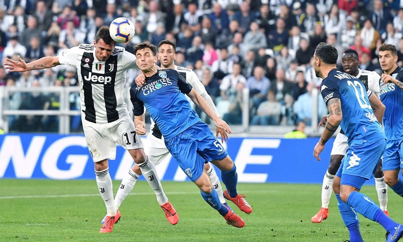 Sky Sports: Manchester United neće dovesti Marija Mandžukića u ovom prijelaznom roku