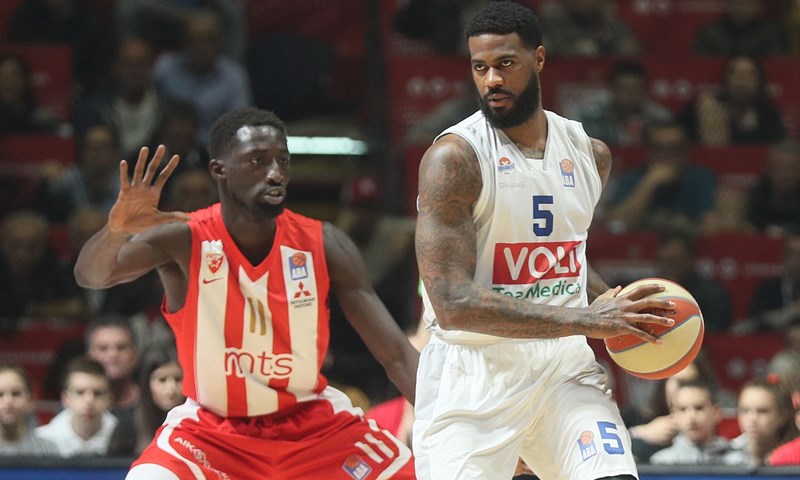 Crvena zvezda obranila prednost domaćeg parketa, Budućnost pregažena u Pioniru