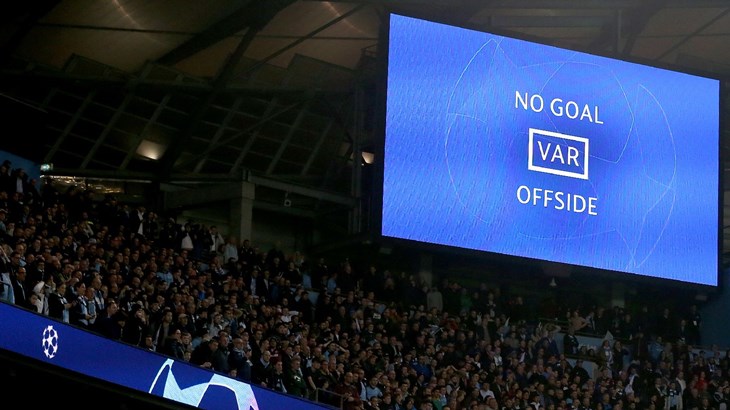 Od Božje ruke do – Kiesslingove glave: VAR bi spriječio Top 10 najvećih nogometnih prevara svih vremena