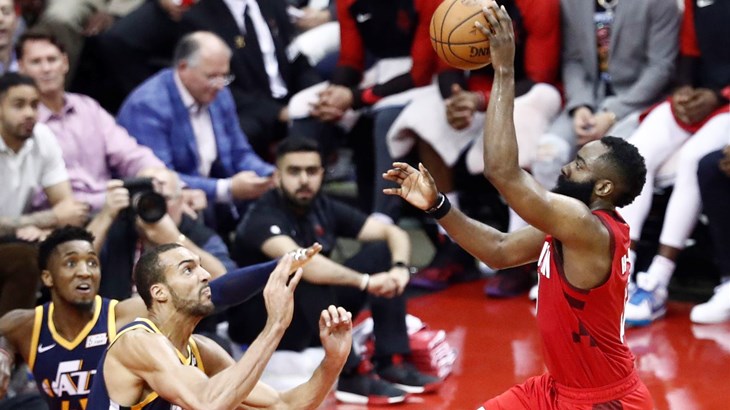 Jazzeri izbjegli eliminaciju i smanjili na 3-1 protiv Rocketsa