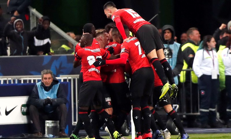 PSG ispustio dva gola prednosti, Mbappe isključen, Rennes uzeo Kup