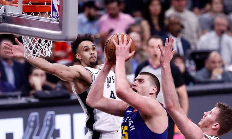 Sjajni Leonard predvodio Raptorse na startu polufinala, Nuggetsima sedma utakmica protiv Spursa