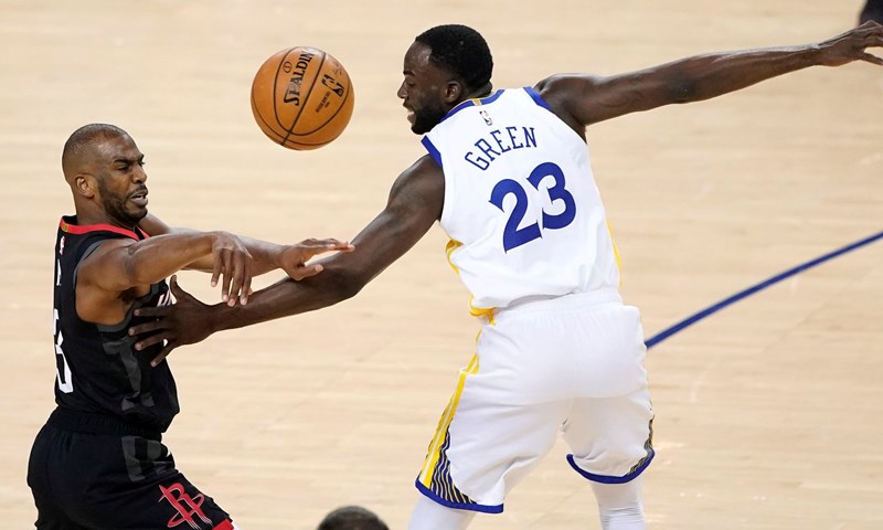 Yahoo Sports: Paul zatražio trade, s Hardenom ne razgovara već više od dva mjeseca