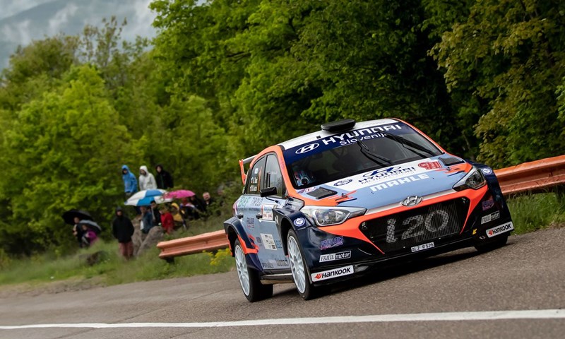 Rok Turk i Blanka Kacin osvojili 28. opatijski rally