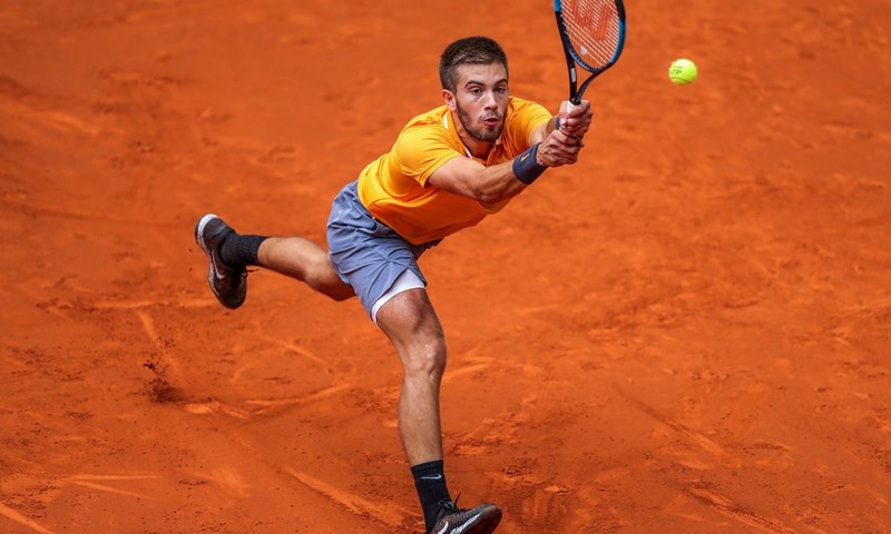 Ćorić propustio ogroman broj prilika, Pouille otišao u drugo kolo