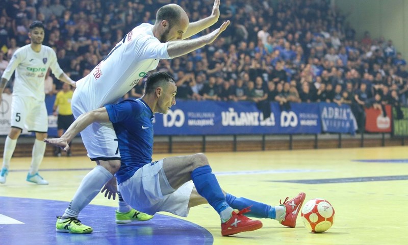 Makarani nastavljaju borbu za naslov, Novo Vrijeme prvi finalist