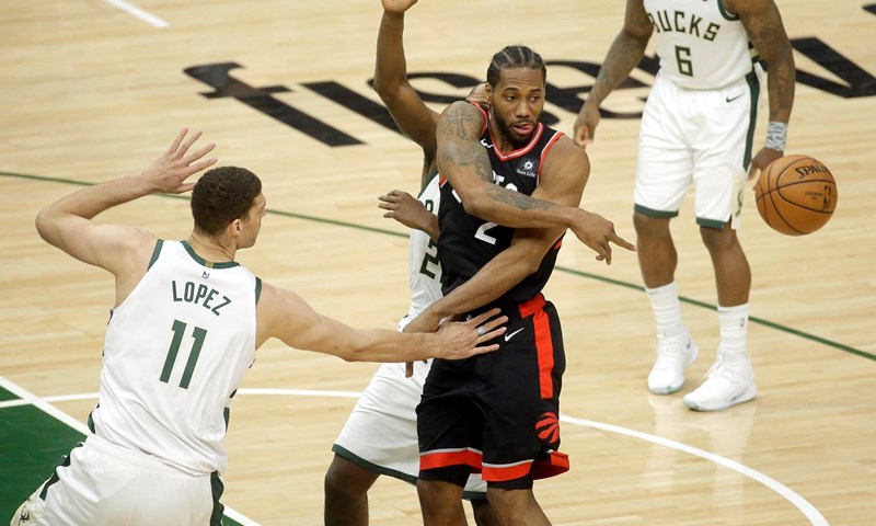 Raptorsi do pobjede nakon dva produžetka, Kawhi i uz bolove nosio Toronto