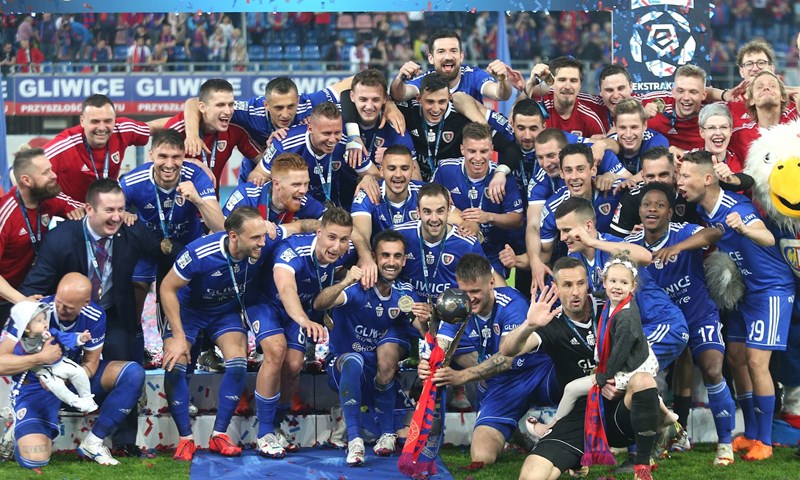 Piast - Pepeljuga na poljskom tronu