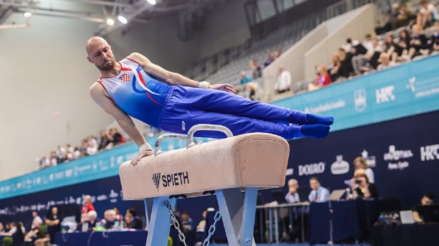 Robert Seligman ozlijedio se tijekom vježbe: 'Ne znamo još je li lom'