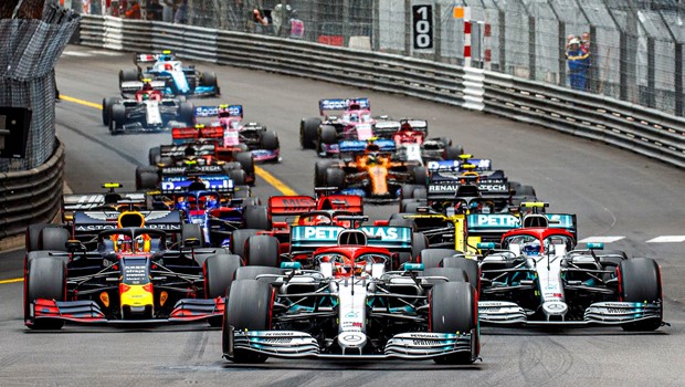 Hamilton slavio u Monaku, Vettel prekinuo Mercedesov strašni niz