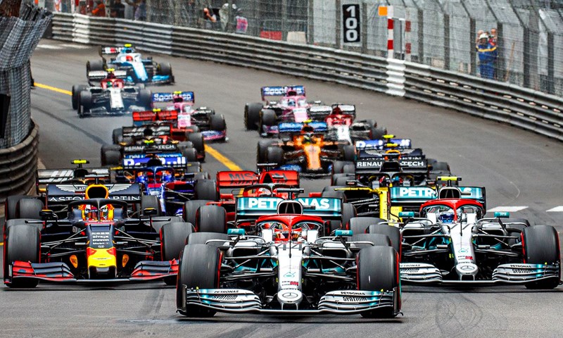Hamilton slavio u Monaku, Vettel prekinuo Mercedesov strašni niz
