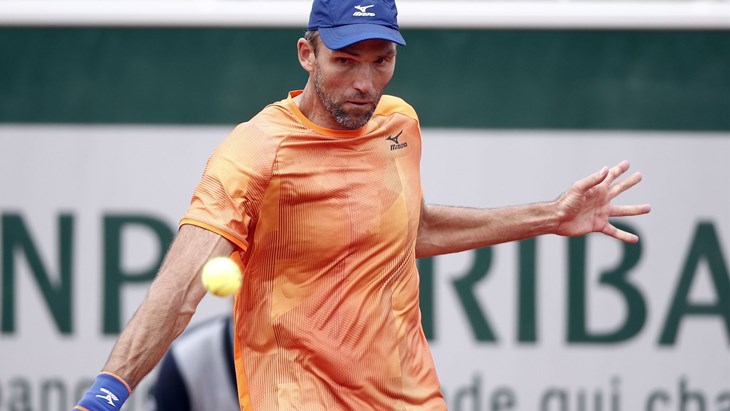 Sjajni Ivo Karlović spasio tri meč lopte i upisao pobjedu