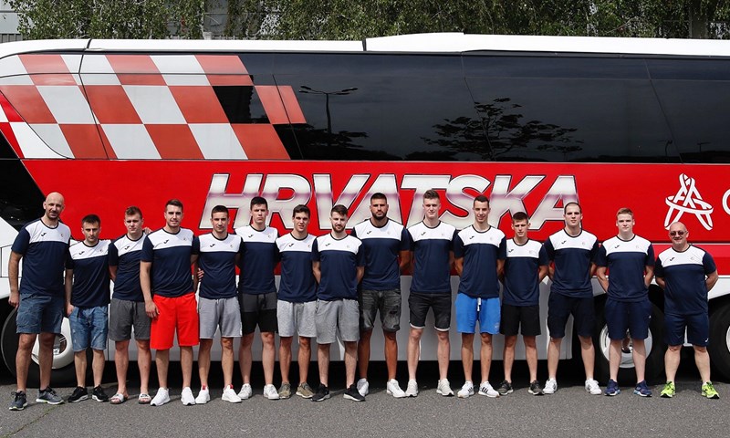 Poraz muške juniorske reprezentacije od Slovenije uz dva različita lica