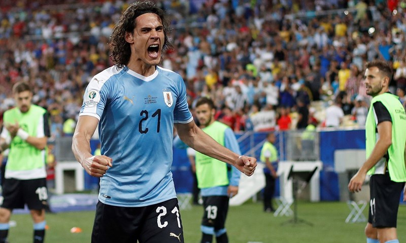 Cavani srušio Čile, Urugvaj s prvog mjesta do četvrtfinala
