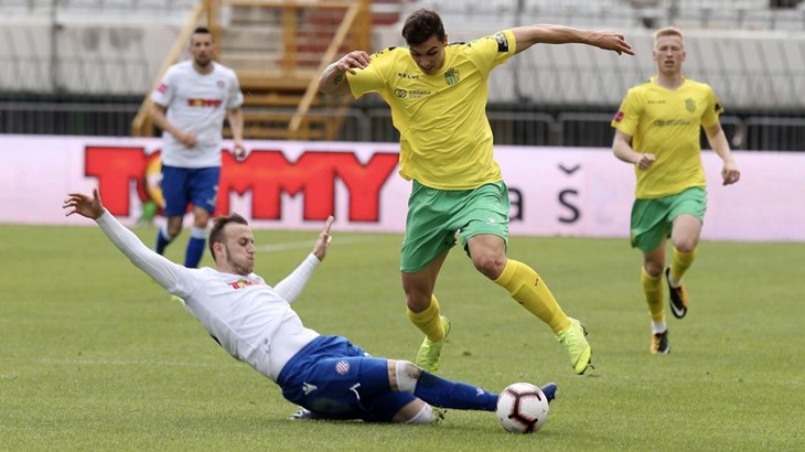 Adrian Fuentes ipak se na kraju vratio u Alaves