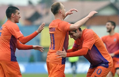 Drožđek dvaput i Štrkalj jednom strijelci u vrlo važnom dvoboju, strijelac i Rodin u visokoj pobjedi