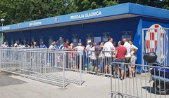 Počela prodaja Dinamovih godišnjih ulaznica, gužva se već stvorila