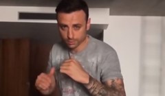 FANATIK: Dimitar Berbatov #BottleCapChallenge podignuo na novu razinu