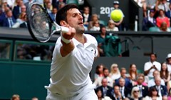 Povijesno finale: Novak Đoković spašavao meč lopte pa peti put slavio u Wimbledonu!