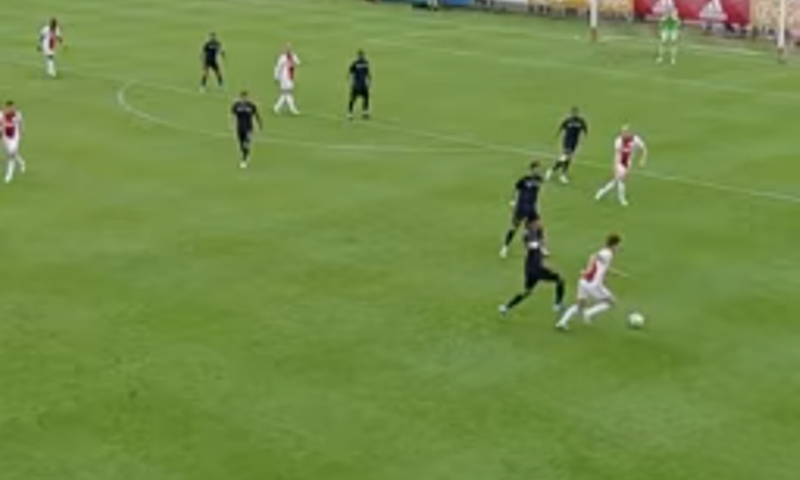 FANATIK: Ajaxova tiki-taka kakve se ni Barcelona ne bi posramila
