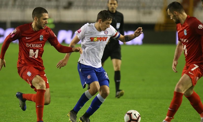Vujović: "Bradarić je još mlad i neiskusan, on je još uvijek dijete, ali ne sumnjam u njega"
