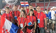 Svečano otvorene 15. EYOF u Bakuu, hrvatsku zastavu nosila Ana Viktorija Puljiz