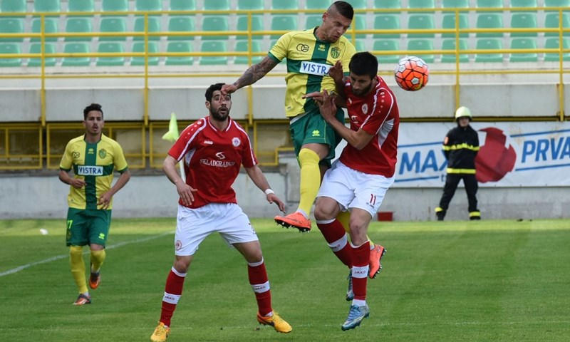 Bagarić i Jović zabijali, Širokom nije bilo dovoljno