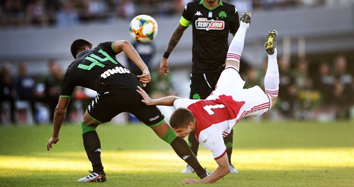Ajax na najbolji način započeo život bez De Ligta i De Jonga