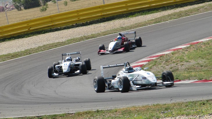 Kišni junaci punim gasom na Automotodromu Grobnik