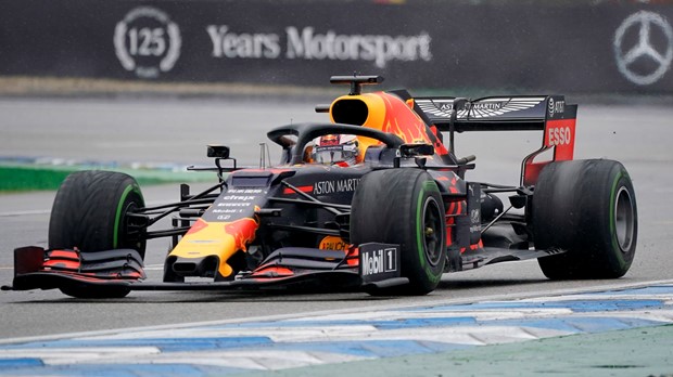 Verstappen zbog kazne izgubio pole-position, Leclerc starta prvi