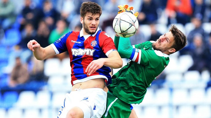 Lorenco Šimić i službeno u Rijeci: "Želim napredovati kao igrač, svidio mi se projekt Rijeke"