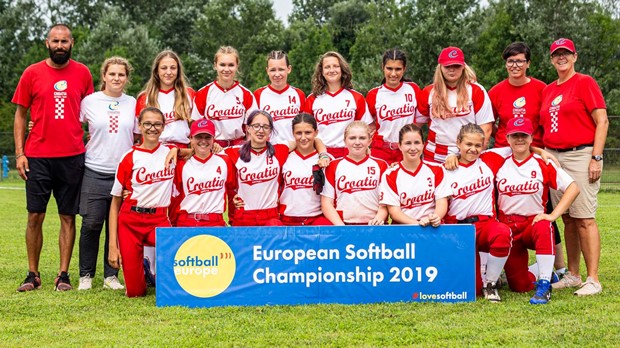Hrvatska reprezentacija osma na Europskom kadetskom prvenstvu u softballu