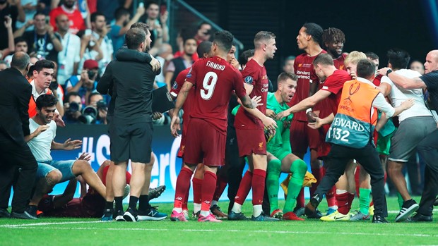 Klopp u bizarnom incidentu možda ostao i bez drugog vratara