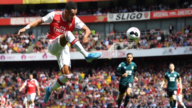 Napadač Arsenala nakon kiksa protiv Watforda: "Poklanjamo golove protivnicima"