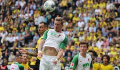 Borussia primila gol u prvoj minuti pa pregazila Augsburg