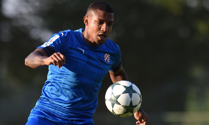 Lokomotiva poslala Hujbera na posudbu u Dinamo i predstavlja najavljivano veliko pojačanje
