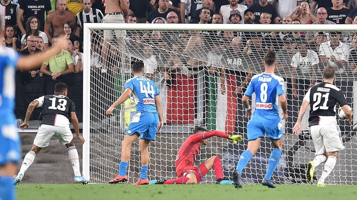 Rani kandidat za utakmicu sezone? Koulibalyjev autogol uništio Napolijev epski povratak