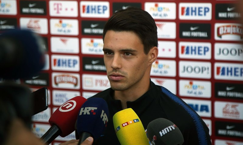 Brekalo: "Wolfsburg je dobro krenuo, ja se dobro osjećam i nadam se da ću tako nastaviti i u reprezentaciji"