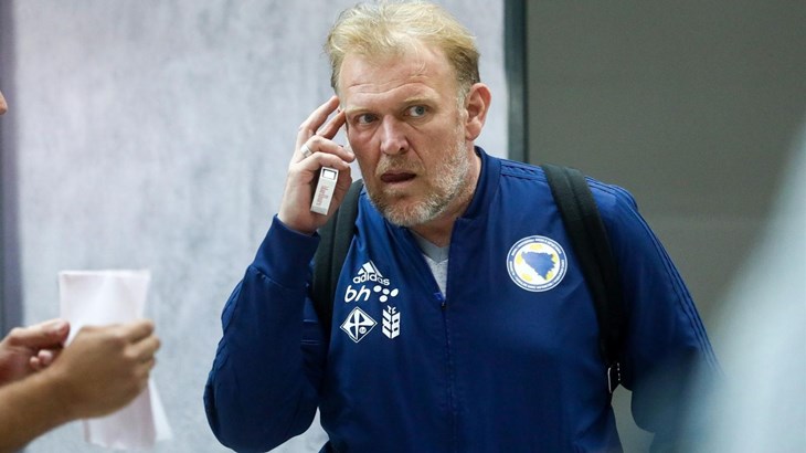 Prosinečki ipak ostaje: "Zbog ljudi iz Nogometnog saveza BiH odlučio sam ostati"