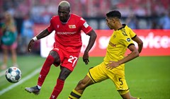 Borussia Dortmund pregazila Bayer, nezadrživi Alcacer ponovno zabio, Jedvaj igrao u pobjedi Augsburga