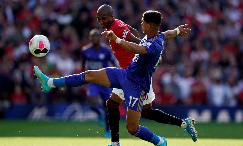 Kuglice se poigrale: Ashley Young bi mogao igrati protiv sina u FA kupu
