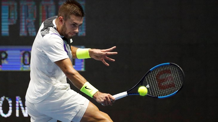 Borna Ćorić glatko i bez ikakvih problema do četvrtfinala u Zhuhaiju